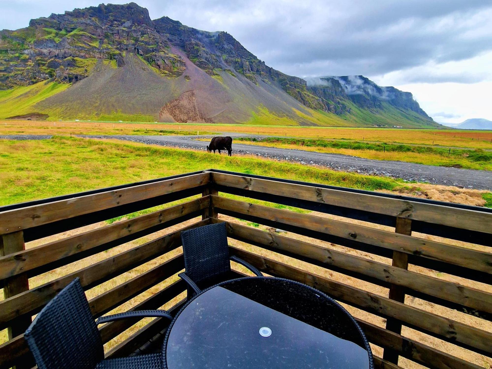 Green Farm Stay With Private Hot Tub Hvolsvöllur المظهر الخارجي الصورة